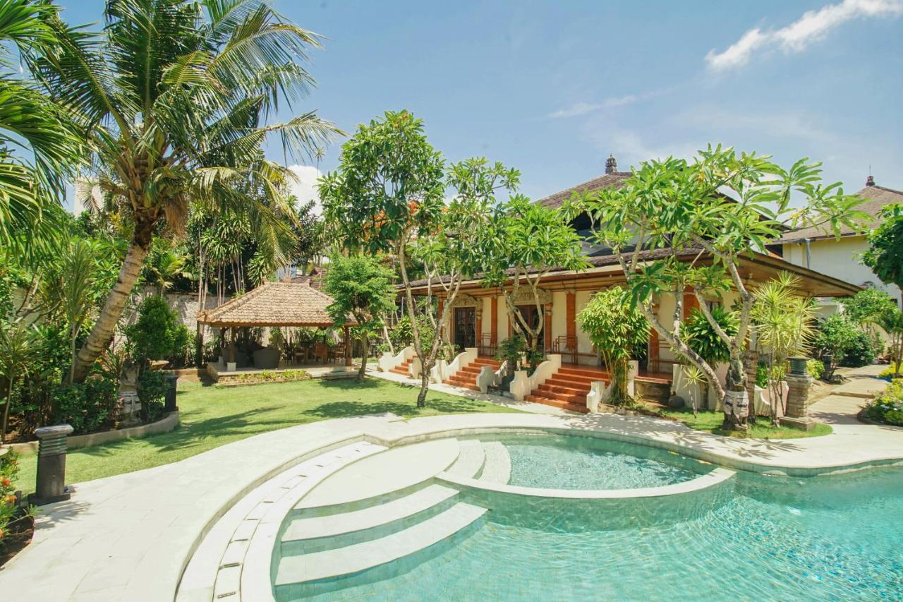 Baliana Villa Legian Esterno foto