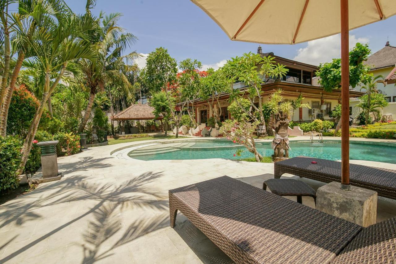 Baliana Villa Legian Esterno foto