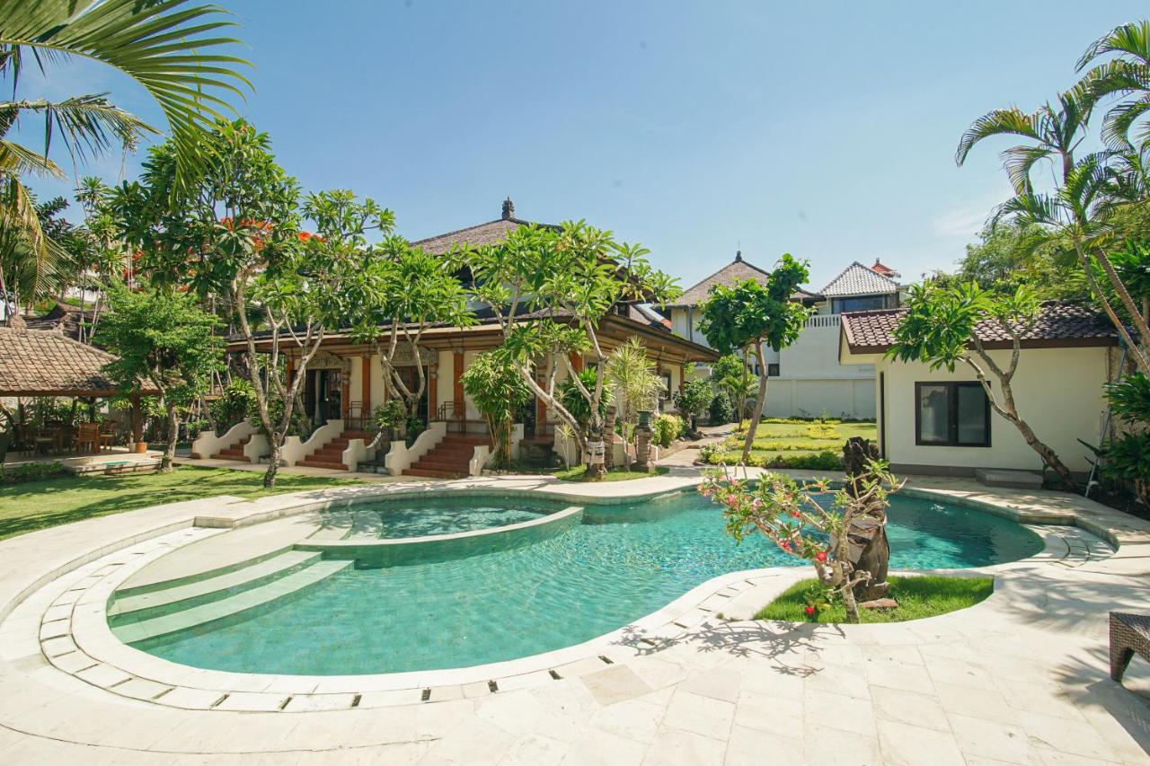 Baliana Villa Legian Esterno foto
